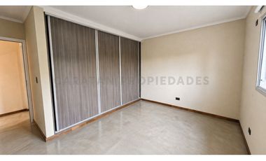 Casa en Venta en Funes Hills Miraflores