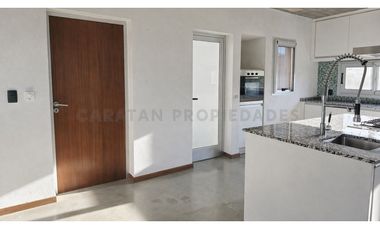 Casa en Venta en Funes Hills Miraflores