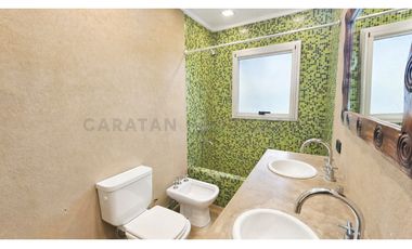 Casa en Venta en Funes Hills Miraflores