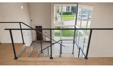 Casa en Alquiler en Funes Hills Miraflores
