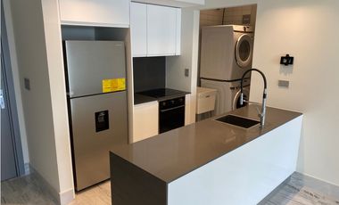 SE VENDE APARTAMENTO EN BELLA VISTA, PH NUOVO BY ARMANI