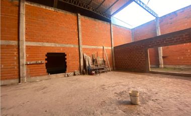 Galpón en VENTA, Av Gaona 8300 Moreno