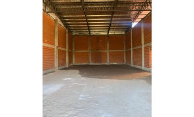 Galpón en VENTA, Av Gaona 8300 Moreno
