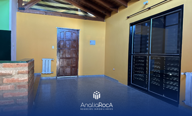 Alquiler Anual Casa Ph frente a la plaza