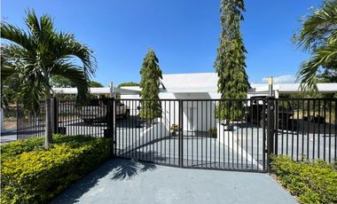 VENTA DE CASA DE PLAYA EN CORONADO