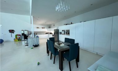 VENTA DE CASA DE PLAYA EN CORONADO