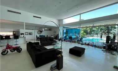 VENTA DE CASA DE PLAYA EN CORONADO
