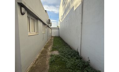 Casa céntrica sobre Mitre - ¡Ideal desarrollo comercial!