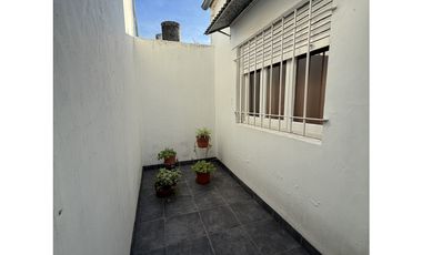 Casa céntrica sobre Mitre - ¡Ideal desarrollo comercial!