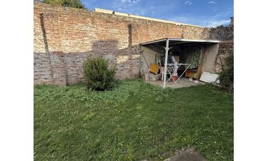Casa céntrica sobre Mitre - ¡Ideal desarrollo comercial!