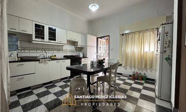 CASA CON DEPARTAMENTO - CUIDADELA