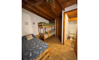 Venta de Dpto. 3 1/2 amb.2 baños 1 cochera a mts. de la Playa!!!!