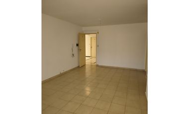 En alquiler, un dormitorio, zona Nuevo Centro Shopping
