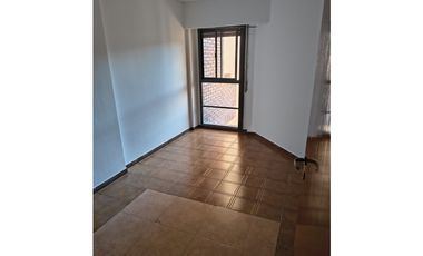 En alquiler , un dormitorio , Nueva Córdoba, con balcón