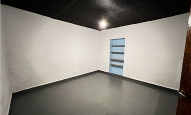 Casa en alquiler de 1 dormitorio con jardín propio, cocina-comedor