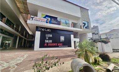 VENTA PLAZA COMERCIAL OPERANDO (EC)