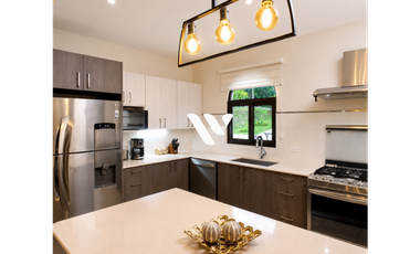 LUXURY HOME IN LUCERO GOLF & COUNTRY CLUB | BOQUETE