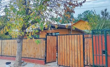 ARRIENDO CASA 2D 1B MACUL, 20 MIN CAMINANDO METRO LAS TORRES
