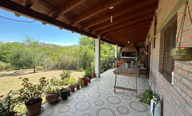 VENTA CASA 2 DORM CON PILETA DIQUE LA CIENAGA