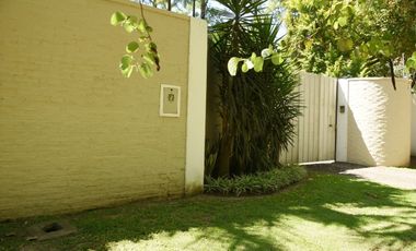SE VENDE CASA Bº DON CARLOS, EN RECONQUISTA