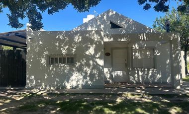 Casa en venta en Reconquista, 3 Dormitorios