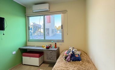 Casa en venta, Reconquista. FINANCIADA!!