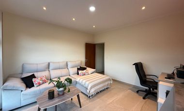Casa en venta, Reconquista. FINANCIADA!!