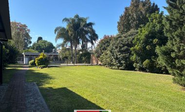Venta Monte Grande CasaQuinta de 170m2 sobre Espectacular Lote de 1200m2 (20x60)