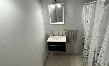 Venta Monte Grande CasaQuinta de 170m2 sobre Espectacular Lote de 1200m2 (20x60)