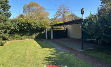 Venta Monte Grande CasaQuinta de 170m2 sobre Espectacular Lote de 1200m2 (20x60)