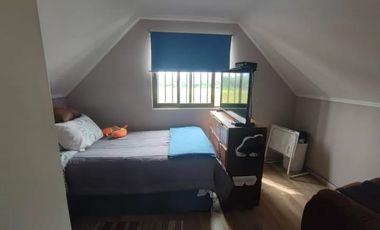 EN VENTA LINDA Y CÓMODA CASA FAMILIAR