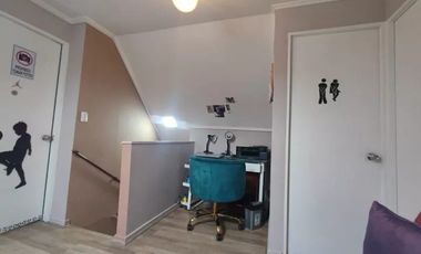 EN VENTA LINDA Y CÓMODA CASA FAMILIAR