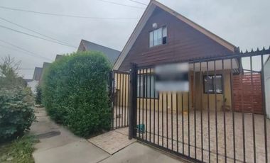 EN VENTA LINDA Y CÓMODA CASA FAMILIAR