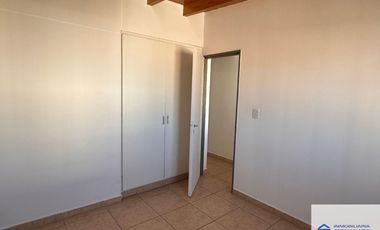 Departamento en alquiler c/ cochera en General Guitérrez