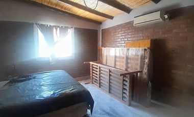 VENTA DE 2 CASAS EN UN MISMO TERRENO. POCITO