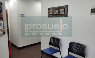 GRAN  CONECTIVIDAD AMPLIA Y LUMINOSA OFICINA