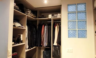VENTA CASA IMPECABLE 3 AMB MAS GALPON EN LANUS