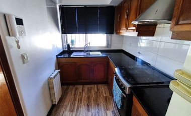 VENTA CASA IMPECABLE 3 AMB MAS GALPON EN LANUS