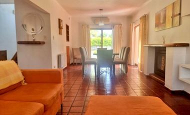 VENTA CASA 4 AMB PISCINA CAMPOS DE ALVAREZ