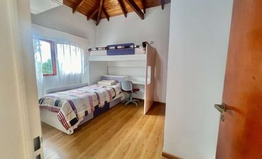 VENTA CASA 4 AMB PISCINA CAMPOS DE ALVAREZ