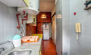 Depto 2 ambientes amueblado con terraza y parrila