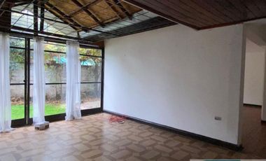 ARRIENDO CASA DESTINO OFICINA SECTOR CENTRICO