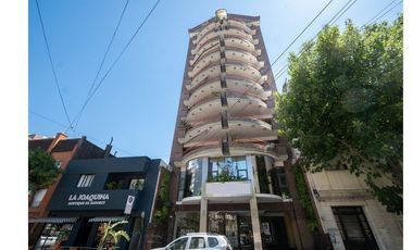 EN VENTA AMPLIO DPTO SOBRE AV. GENERAL LOPEZ