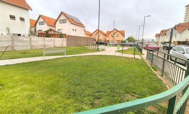 AMPLIA CASA EN CONDOMINIO CERRADO 5D 3B
