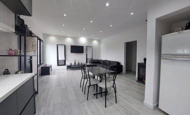 VENTA CASA 3 AMBIENTES BARRIO ESTILO DE CAMPO
