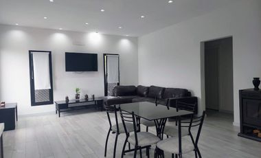 VENTA CASA 3 AMBIENTES BARRIO ESTILO DE CAMPO