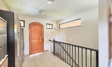 Casa en Arriendo en Quebrada Honda - Camino Otoñal