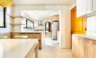 Casa en Arriendo en Quebrada Honda - Camino Otoñal