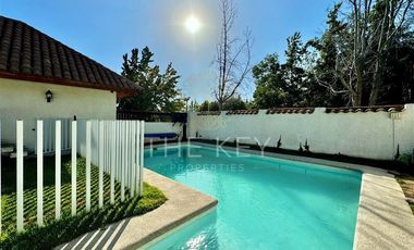 Casa en Arriendo en Quebrada Honda - Camino Otoñal