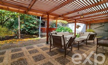 Casa en Venta en Jardines de la Viña